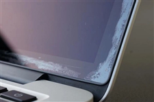 Lỗi bong lớp chống lóa trên màn hình MacBook Air